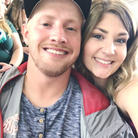 Meet your Posher, Danielle - Picture 1 of 1